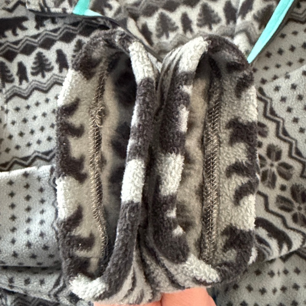 Chubbies The Bear Hug Gray Fleece Size XS - Picture 8 of 11